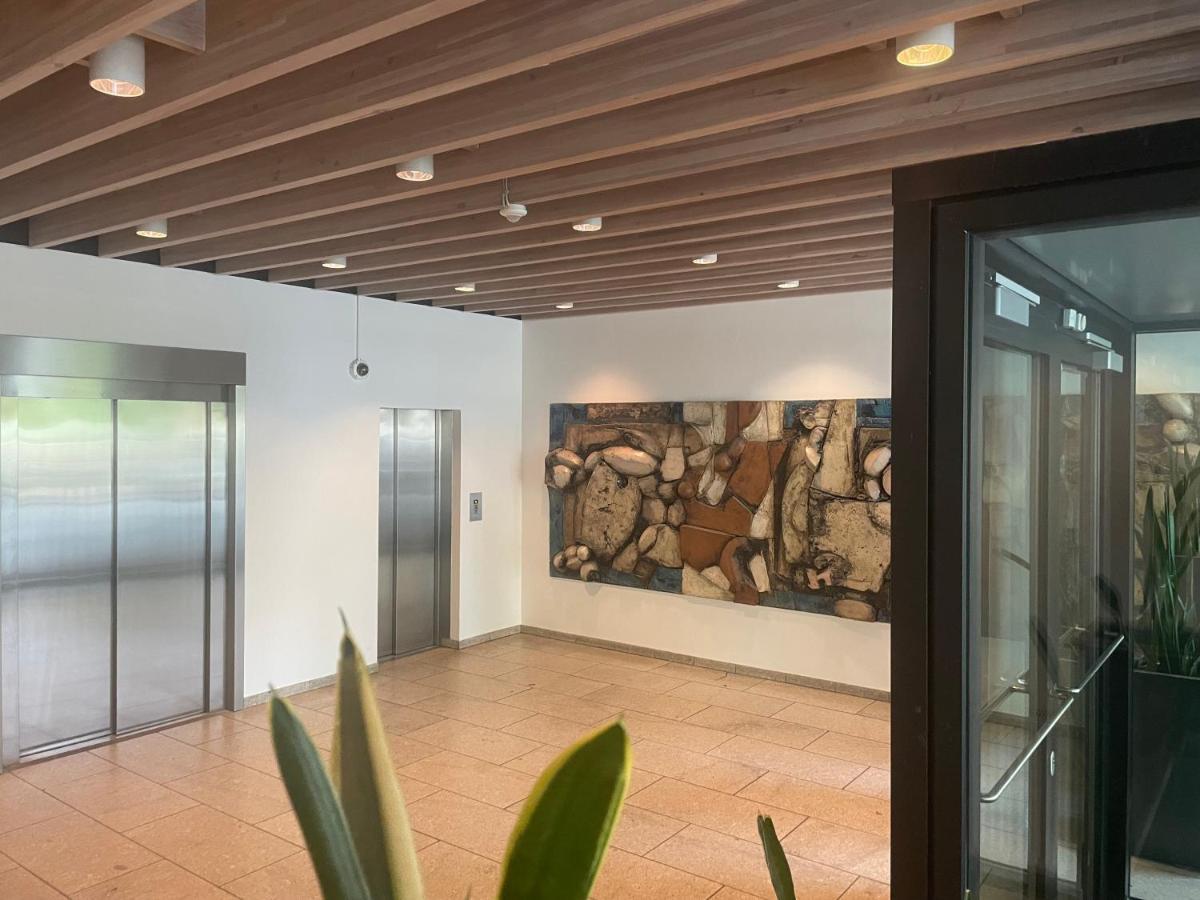 Modern Central Apt With Rooftop, Privat Balcony, & Free Parking,Next To Aarhus Attractions Exteriér fotografie